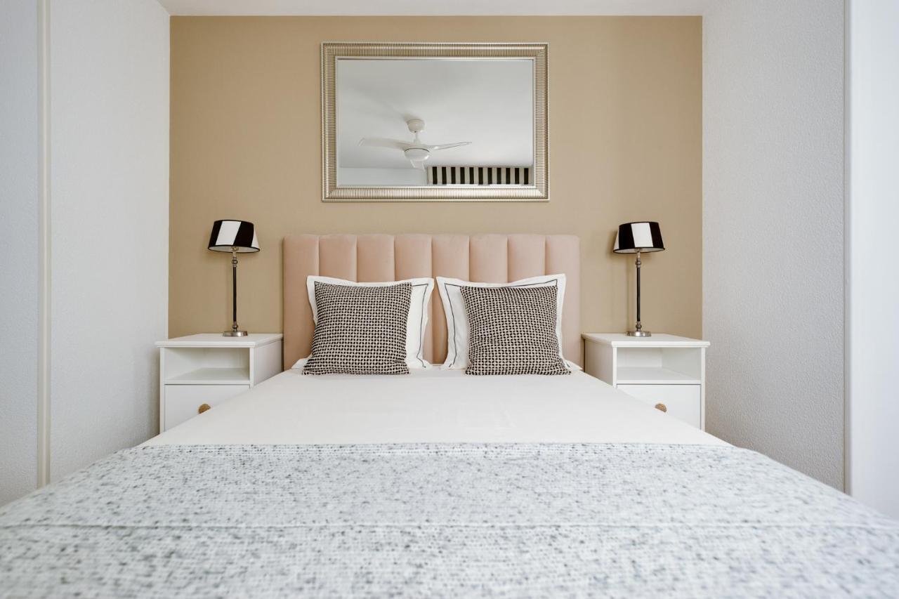 Apartament Center *