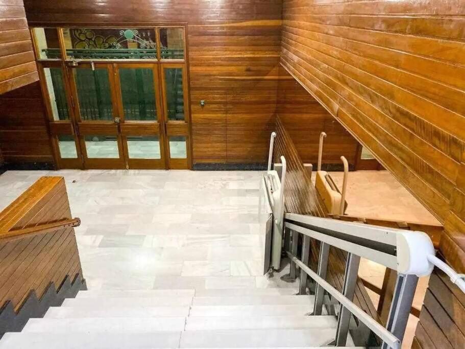 Apartament Center
